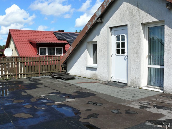 Polanów, mieszkanie bezczynszowe w domu jednorodzinnym z własnym wjazdem i działką
